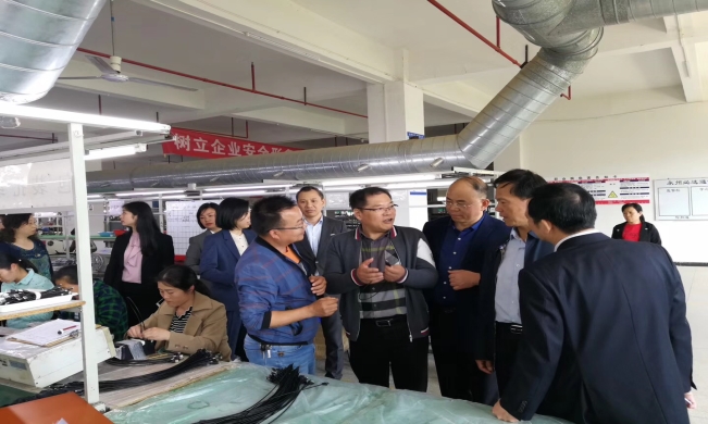 北冰院長湖南省政協(xié)邀請參與“三進(jìn)三助”衡陽、永州、郴州考察調(diào)研