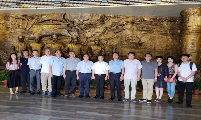北冰院長(zhǎng)受邀赴福建開展“關(guān)于實(shí)施動(dòng)力變革，促進(jìn)我省高質(zhì)量發(fā)展的建議”重點(diǎn)課題調(diào)研